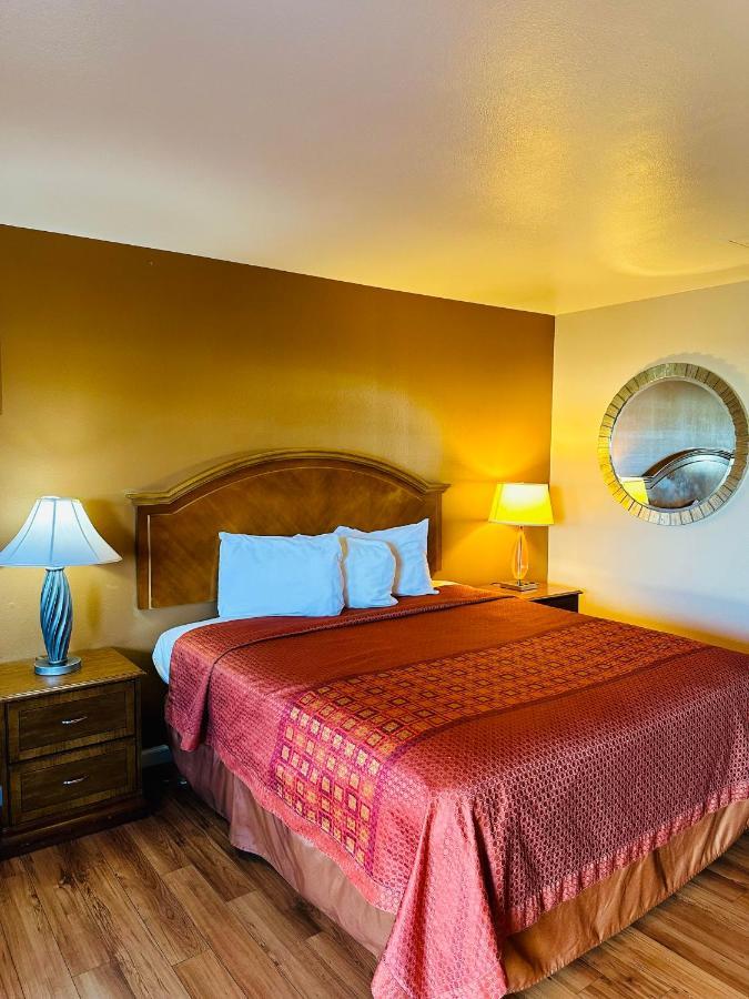 Franciscan Inn Motel Vista Eksteriør bilde